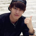 任嘉伦吃瓜娱乐