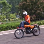 摩托吧,融合机车文化与现代商业空间的独特文化消费体验”